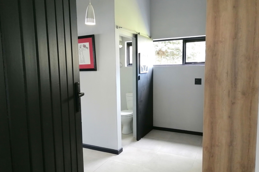5 Bedroom Property for Sale in Stilbaai Wes Western Cape